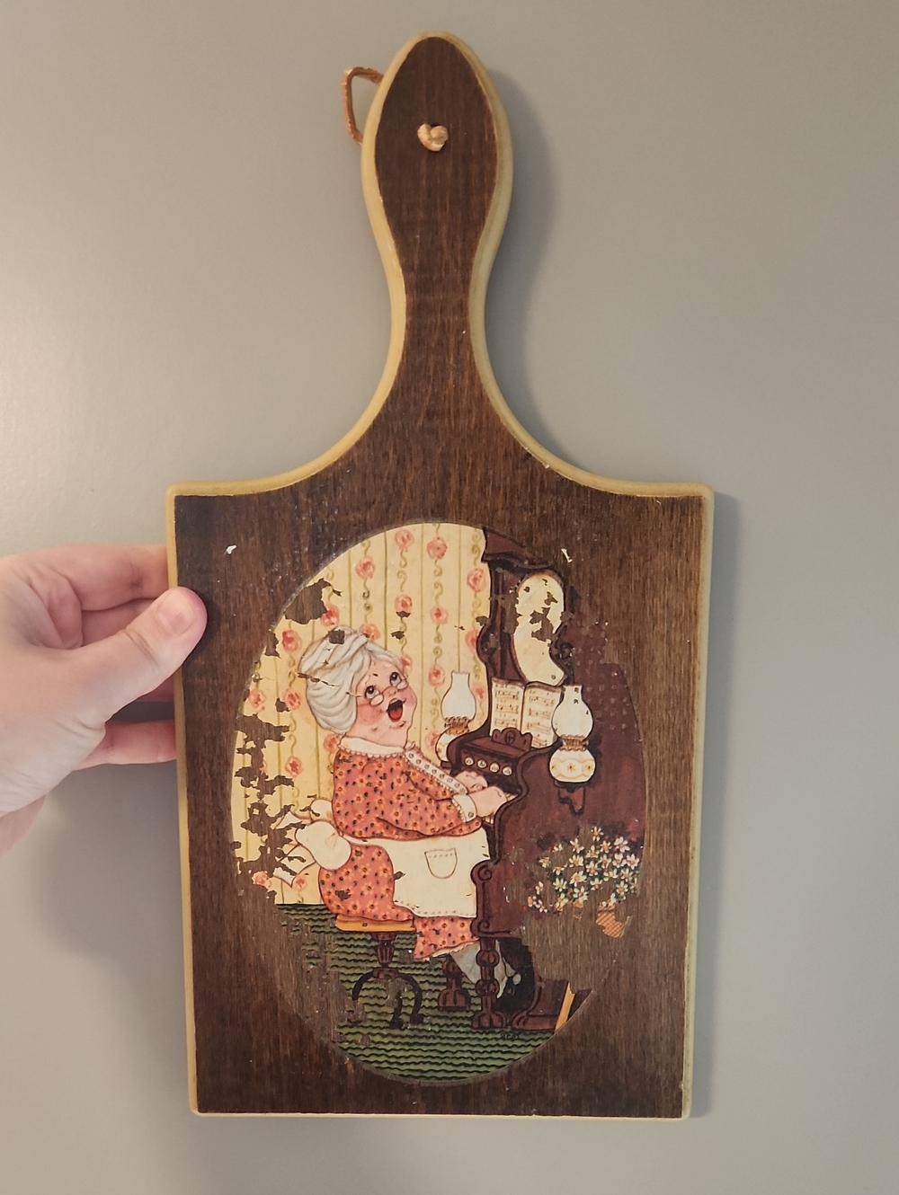 Vintage Illustrated Wood Paddle Wall Art in Brown and Cream
